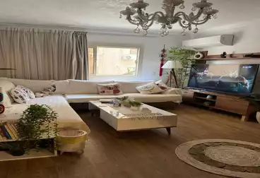 Apartments For sale - 2 rooms - floor 5