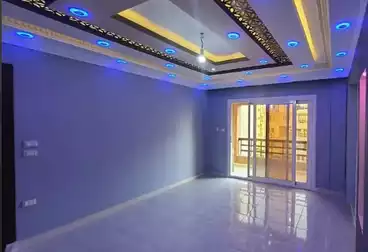 Apartments For sale - 4 rooms - floor 1