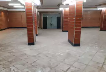 Showroom For rent