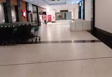 Commercial For sale - floor 0