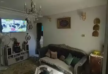 Apartments For sale - 2 rooms - floor 5