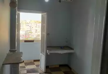 Apartments For sale - 2 rooms - floor 5