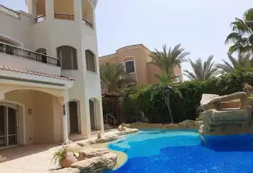 Villas For rent - 5 rooms