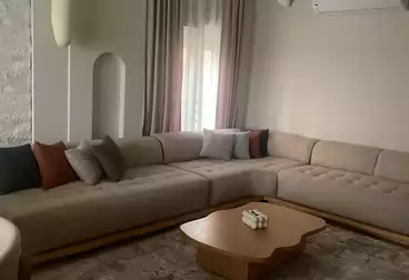 Furnished Apartment For sale - 3 rooms - floor 0