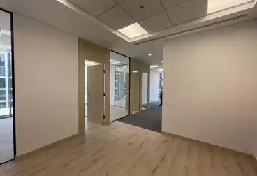 Administrative For rent - 5 rooms - floor 2