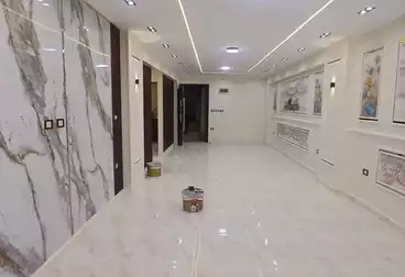 Apartments For sale - 2 rooms - floor 9