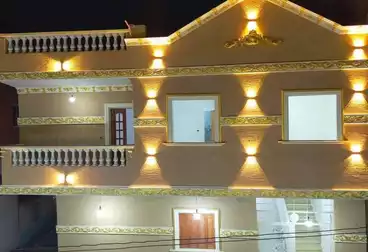 منزل / بيت للبيع - 8 غرف