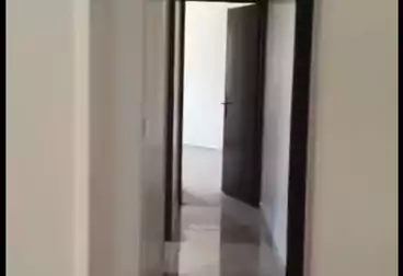 undefined undefined - 2 rooms - floor 3