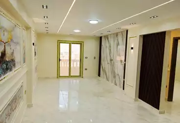 Apartments For sale - 2 rooms - floor 9