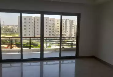 Apartments For sale - 2 rooms - floor 2