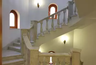 Villas For sale - 4 rooms