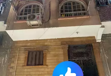 House / Home For sale - 6 rooms