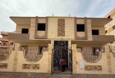 House / Home For sale