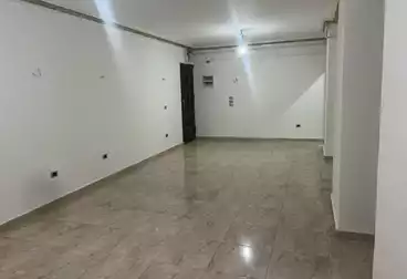 Apartments For rent - 3 rooms - floor 2