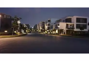 Apartments For sale - 2 rooms - floor 4