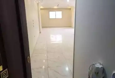 Apartments For sale - 3 rooms - floor 2