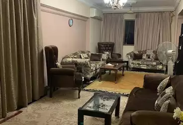 شقق للبيع - 3 غرف - بالدور 7