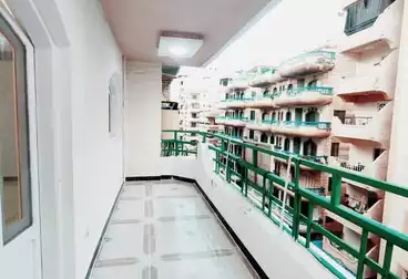 Apartments For sale - 3 rooms - floor 1