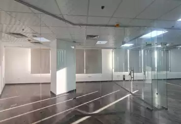Administrative For rent - 3 rooms - floor 1