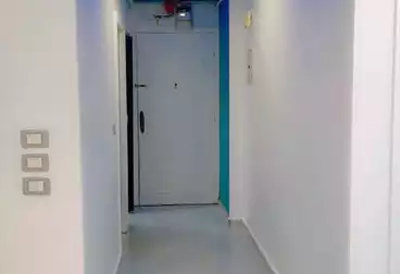 Apartments For sale - 3 rooms - floor 8