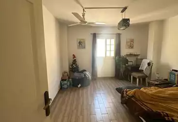 Apartments For sale - 3 rooms - floor 5