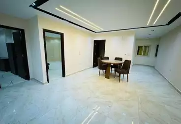 Apartments For sale - 3 rooms - floor 1