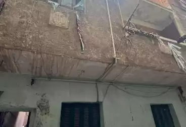 House / Home For sale - 4 rooms