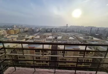 Apartments For sale - 4 rooms - floor 10