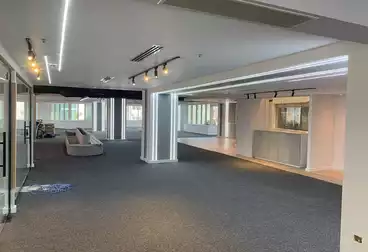 Administrative For rent - 5 rooms - floor 0