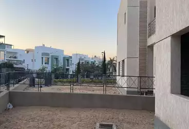 فلل للبيع - 4 غرف