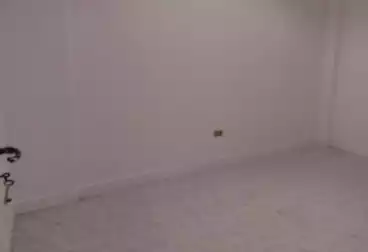 Apartments For sale - 4 rooms - floor 4