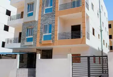 Apartment with Garden For sale - 3 rooms - floor 0