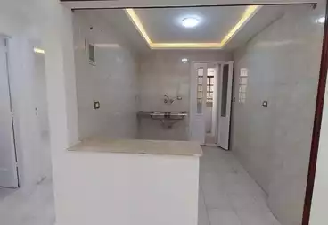 Apartments For sale - 2 rooms - floor 1