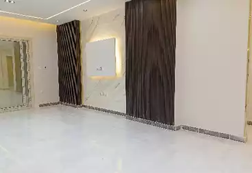Apartments For sale - 3 rooms - floor 8