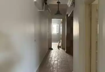 Apartments For sale - 2 rooms - floor 4