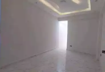 Apartments For sale - 2 rooms - floor 4