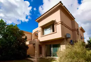 Villas For sale - 5 rooms