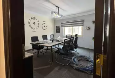 Offices For rent - 7 rooms - floor 1