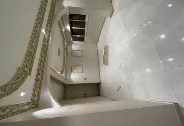 Apartments For sale - 2 rooms - floor 8