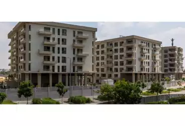 Apartment with Garden For sale - 3 rooms - floor 0