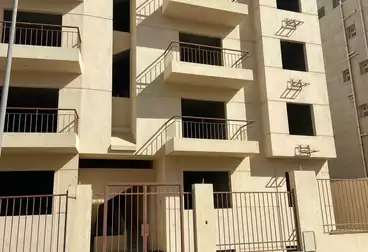 Apartments For sale - 3 rooms - floor 2