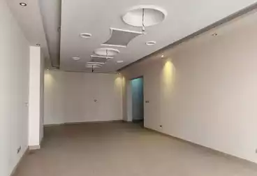Apartments For rent - 3 rooms - floor 7