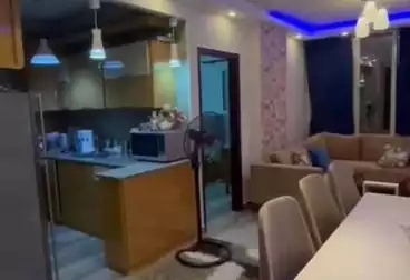 Apartments For sale - 2 rooms - floor 8