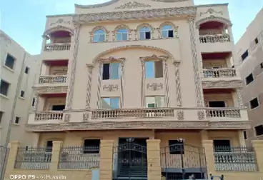 Apartment with Garden For sale - 3 rooms - floor 0