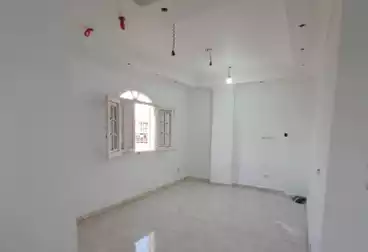 House / Home For sale - 6 rooms