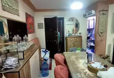 Apartments For sale - 2 rooms - floor 12