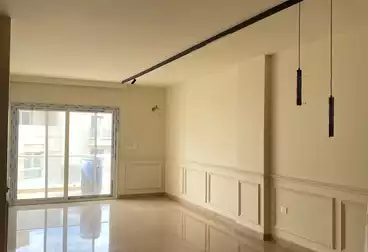 Apartments For rent - 2 rooms - floor 5