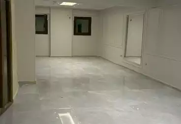 إداري للإيجار - 4 غرف - بالدور 0