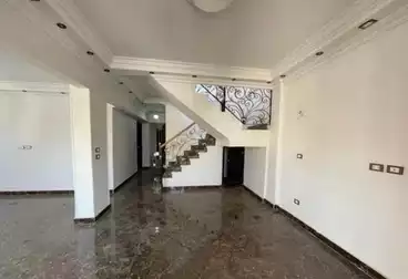 Apartments For rent - 3 rooms - floor 4