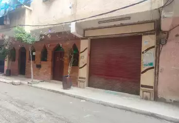 محلات للبيع - بالدور 0